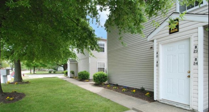 Buckroe Lake Apartments 1413 Old Buckroe Rd Hampton Va 23663